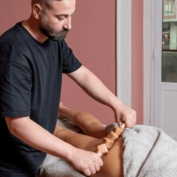 Massaggio MADEROTERAPIA di Andrea Benfatto MASSAB